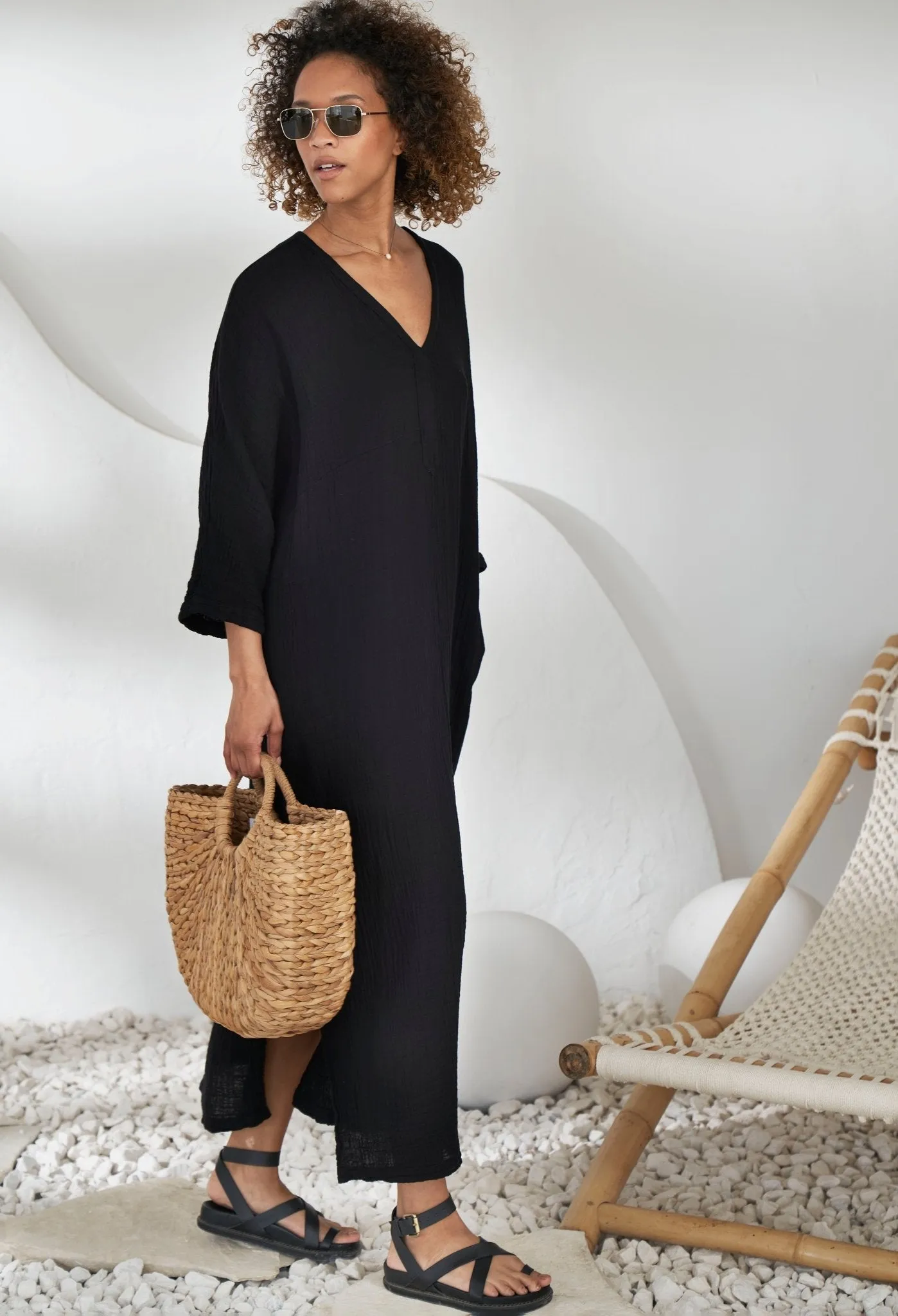 Black Cotton Gauze Arc Seam Caftan