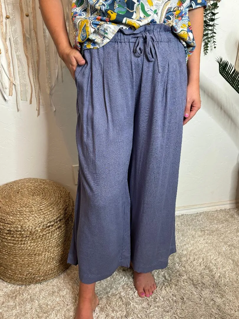 Black, Eggshell or Slate Blue Crop Wide Leg Pants