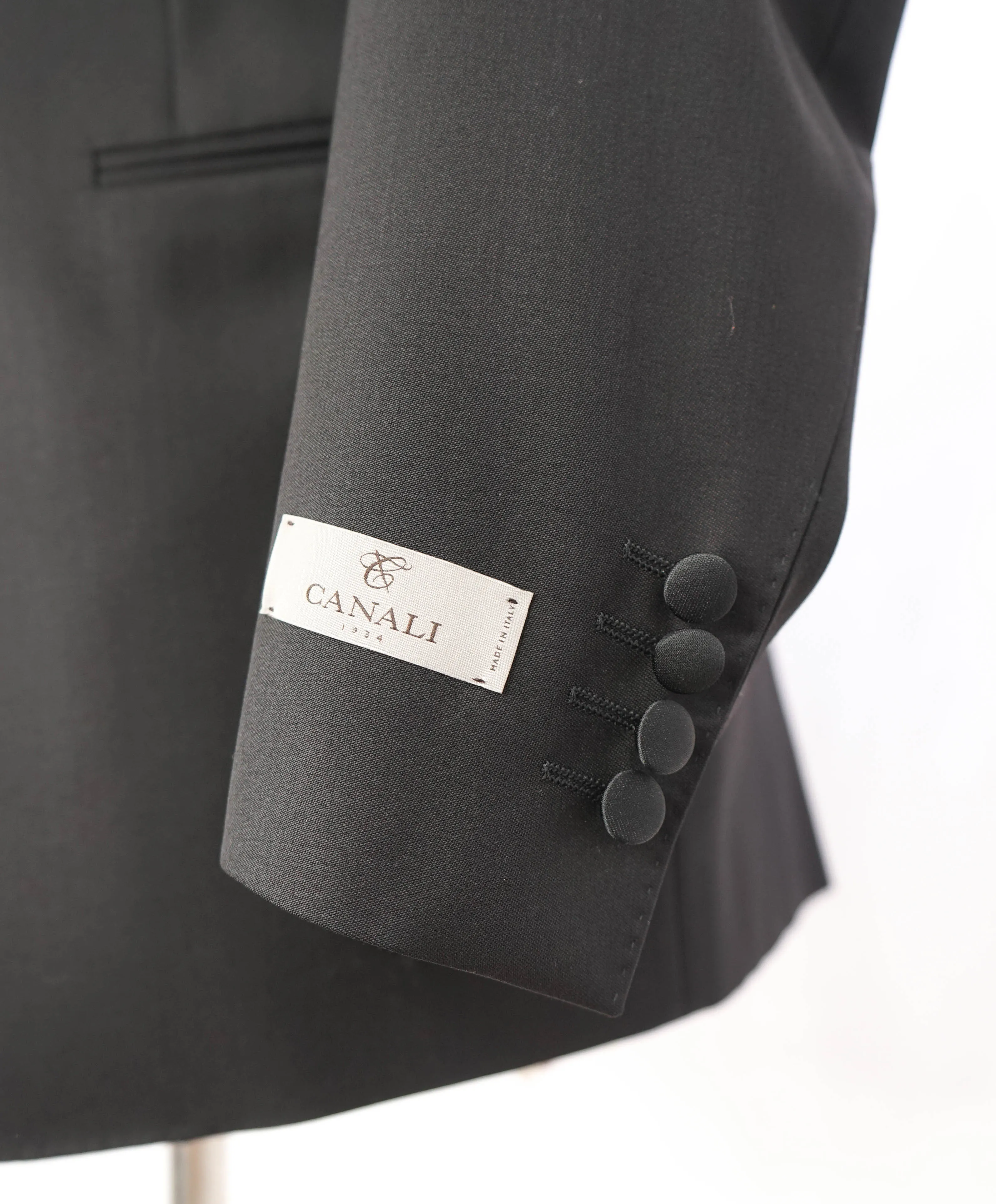 CANALI - Black *CLOSET STAPLE* Notch Lapel Tuxedo Suit - 44S