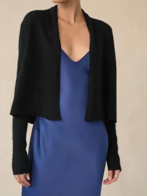 CASHMERE SHRUNKEN TRAPEZE IN BLACK