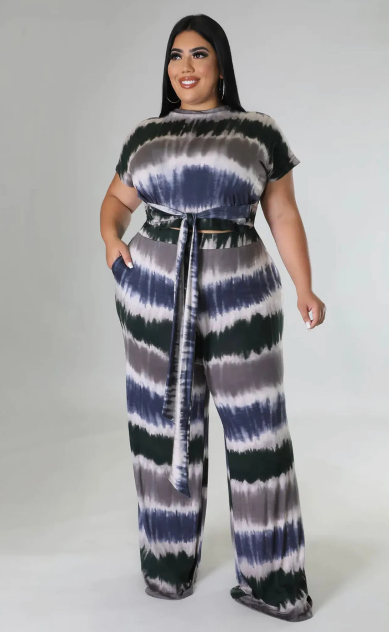 CLEARANCE! Babe Flare Pants Set! Exclusive Buy!