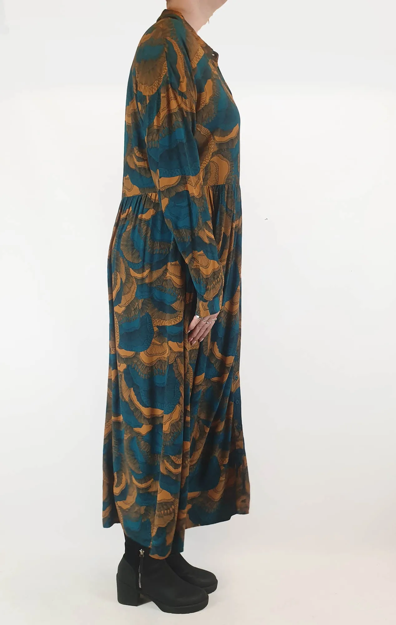 Elk blue floral print long sleeve maxi shirt dress size 12