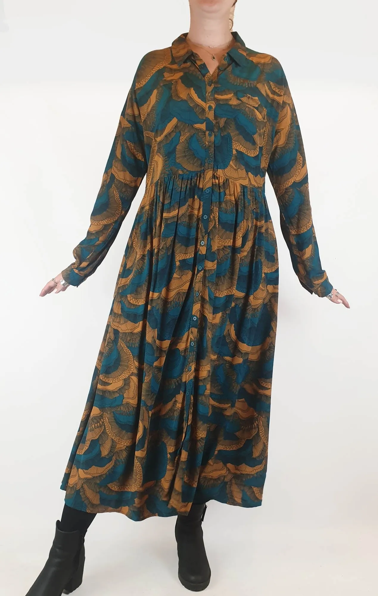 Elk blue floral print long sleeve maxi shirt dress size 12
