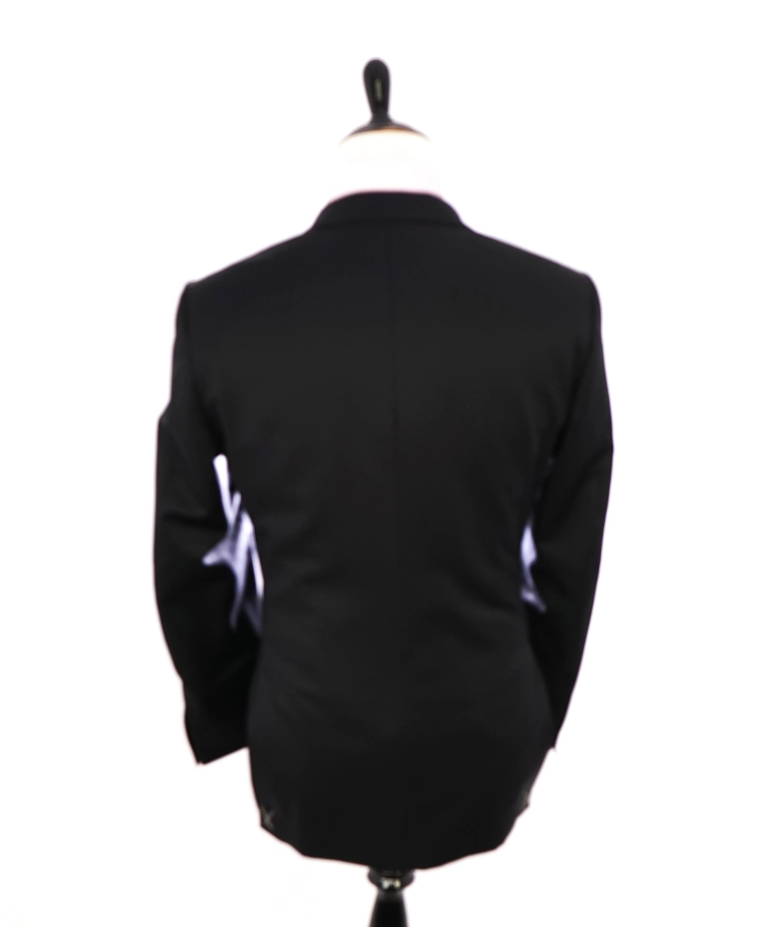 ERMENEGILDO ZEGNA -"MICRONSPHERE MILA" PEAK LAPEL Black Tuxedo - 42S