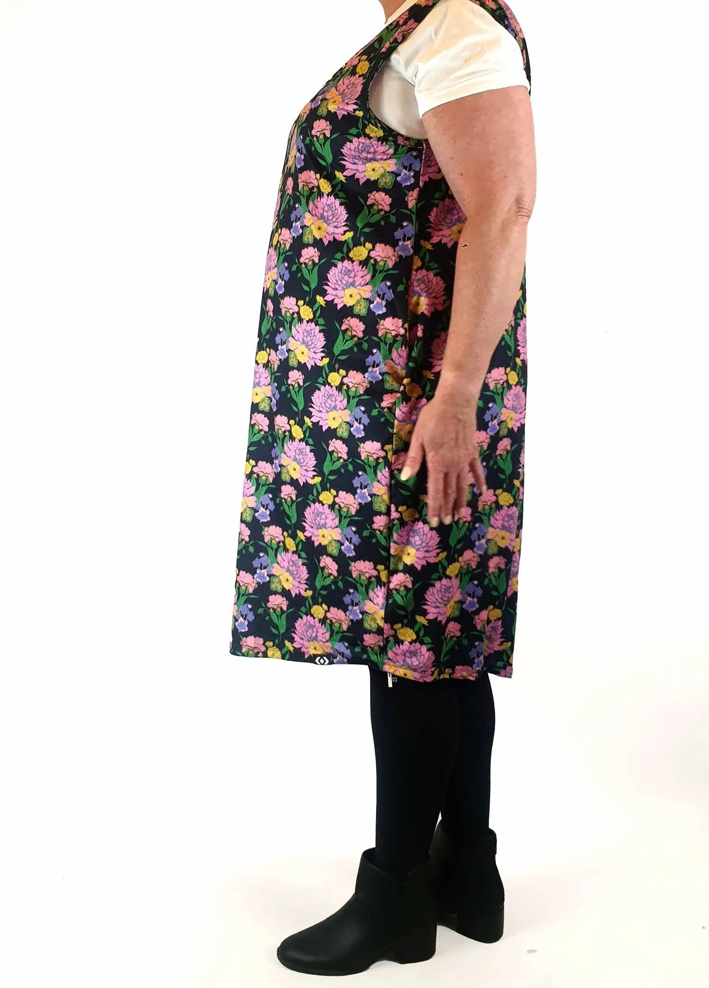 Exotica floral print sleeveless dress size XXL