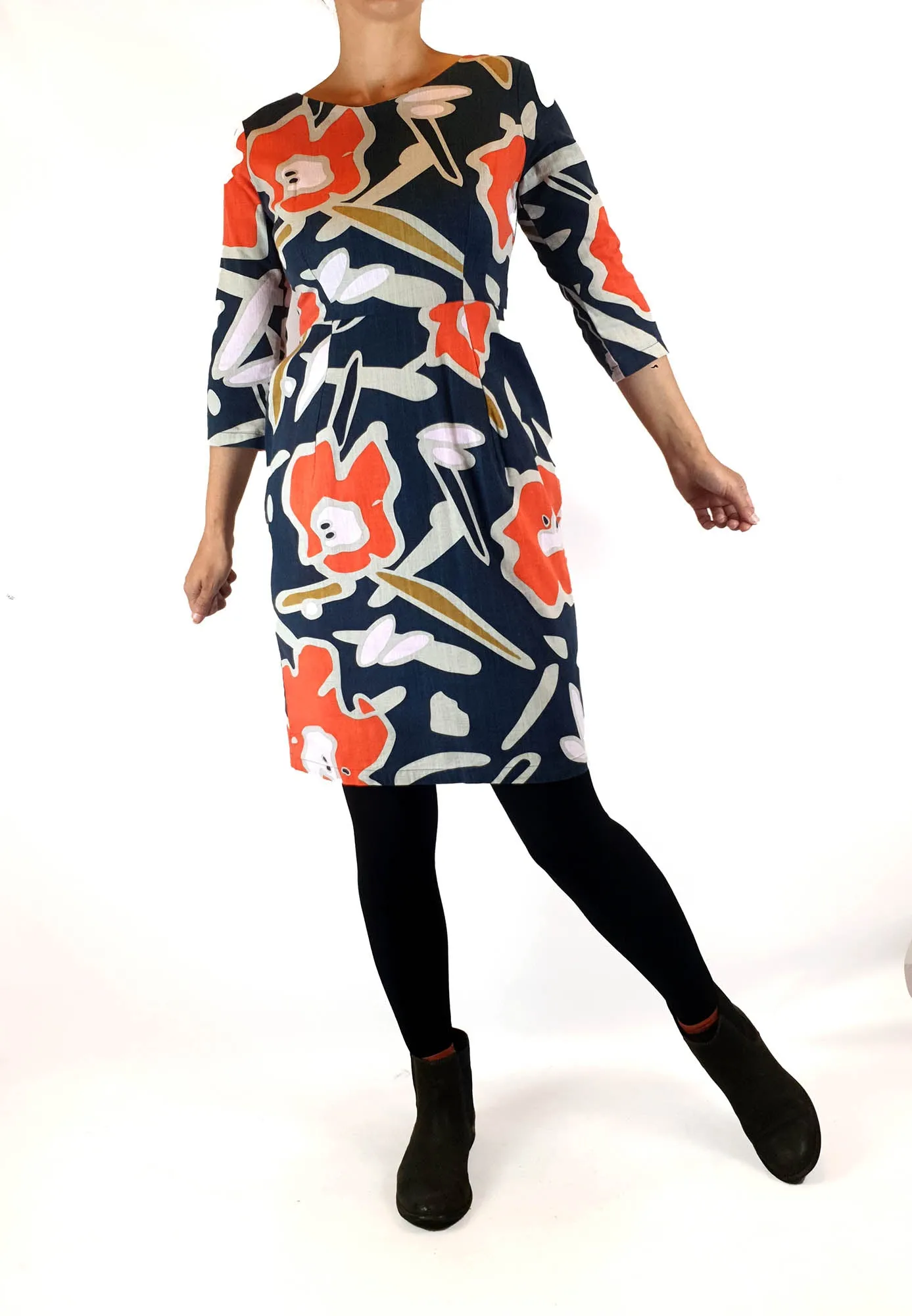 Frock Me Out floral cotton half sleeve dress size 8
