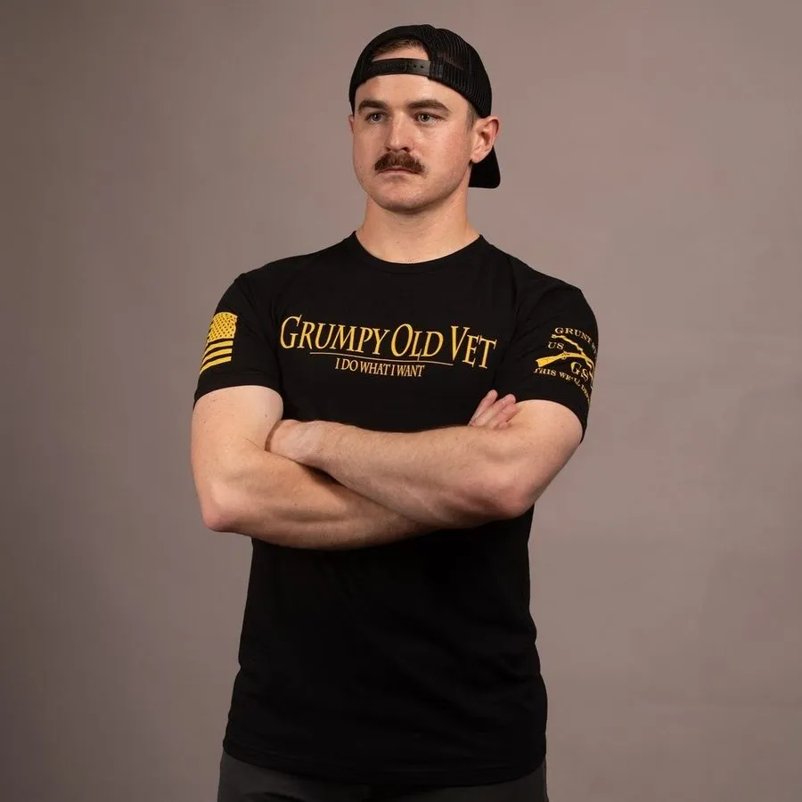 Grumpy Old Vet T-Shirt - Black