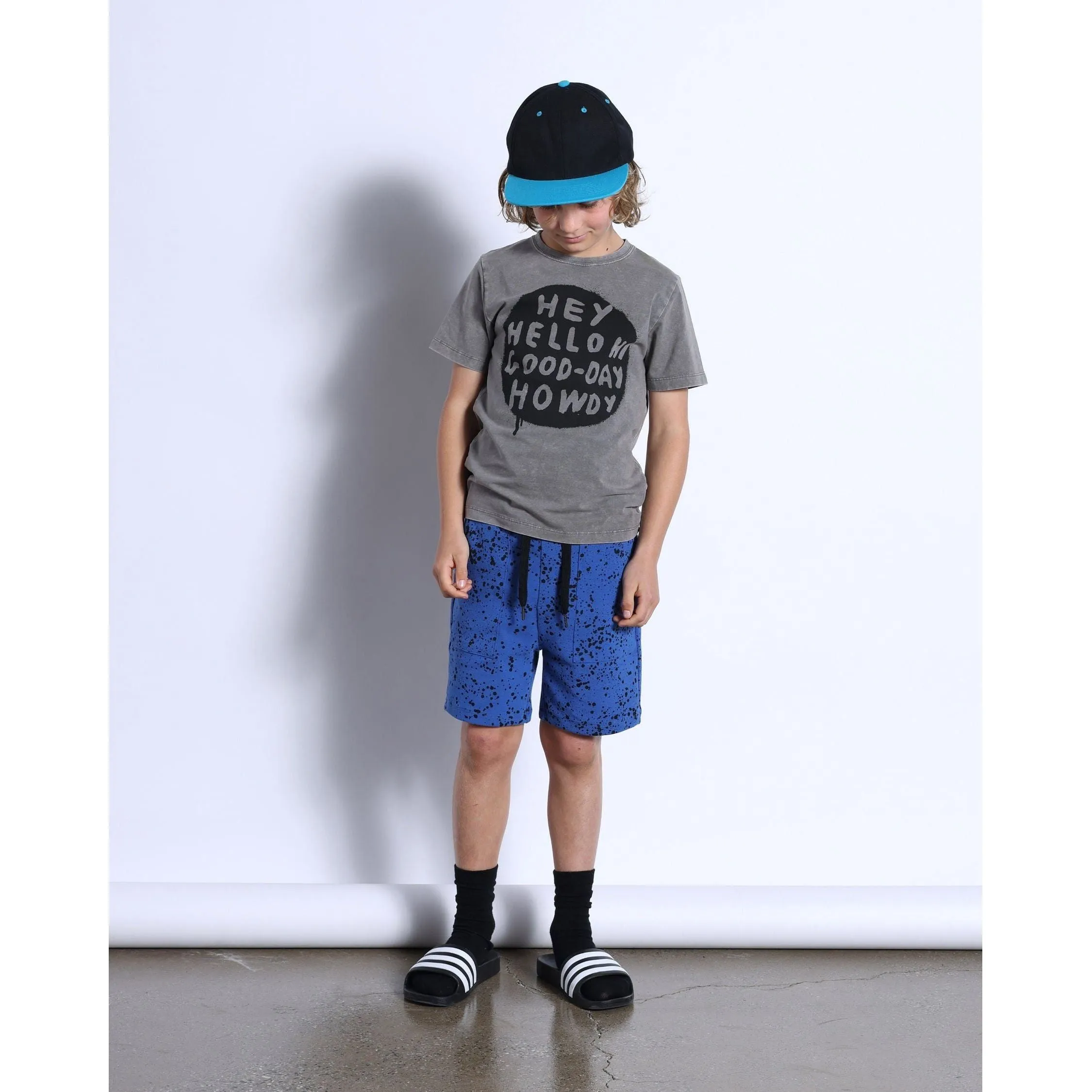 Hey Hello Tee- Grey Wash
