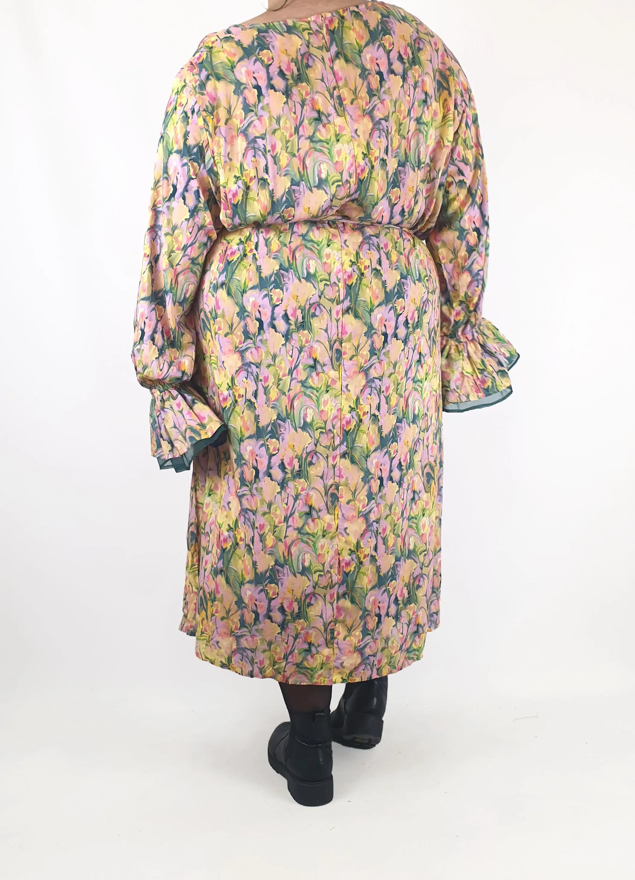 Kholo painterly floral print long sleeve dress size 26