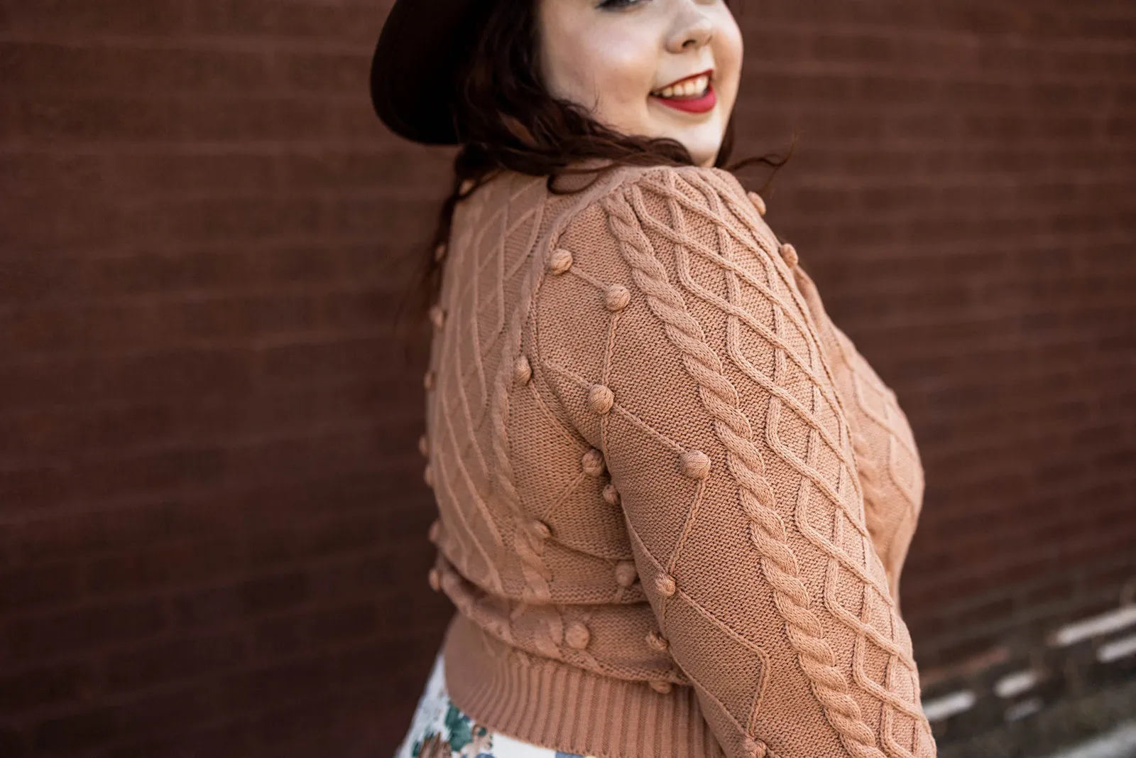 lark knit pullover in almond