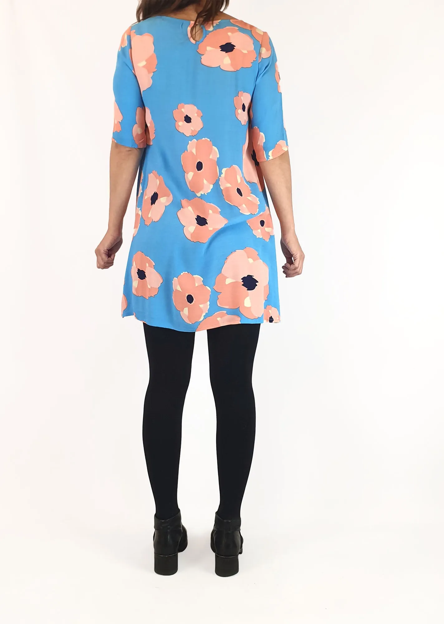 Mister Zimi blue and pink floral half sleeve dress size 8