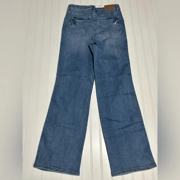 NWT Judy Blue High Rise Tummy Control Distressed Straight Jeans size 9