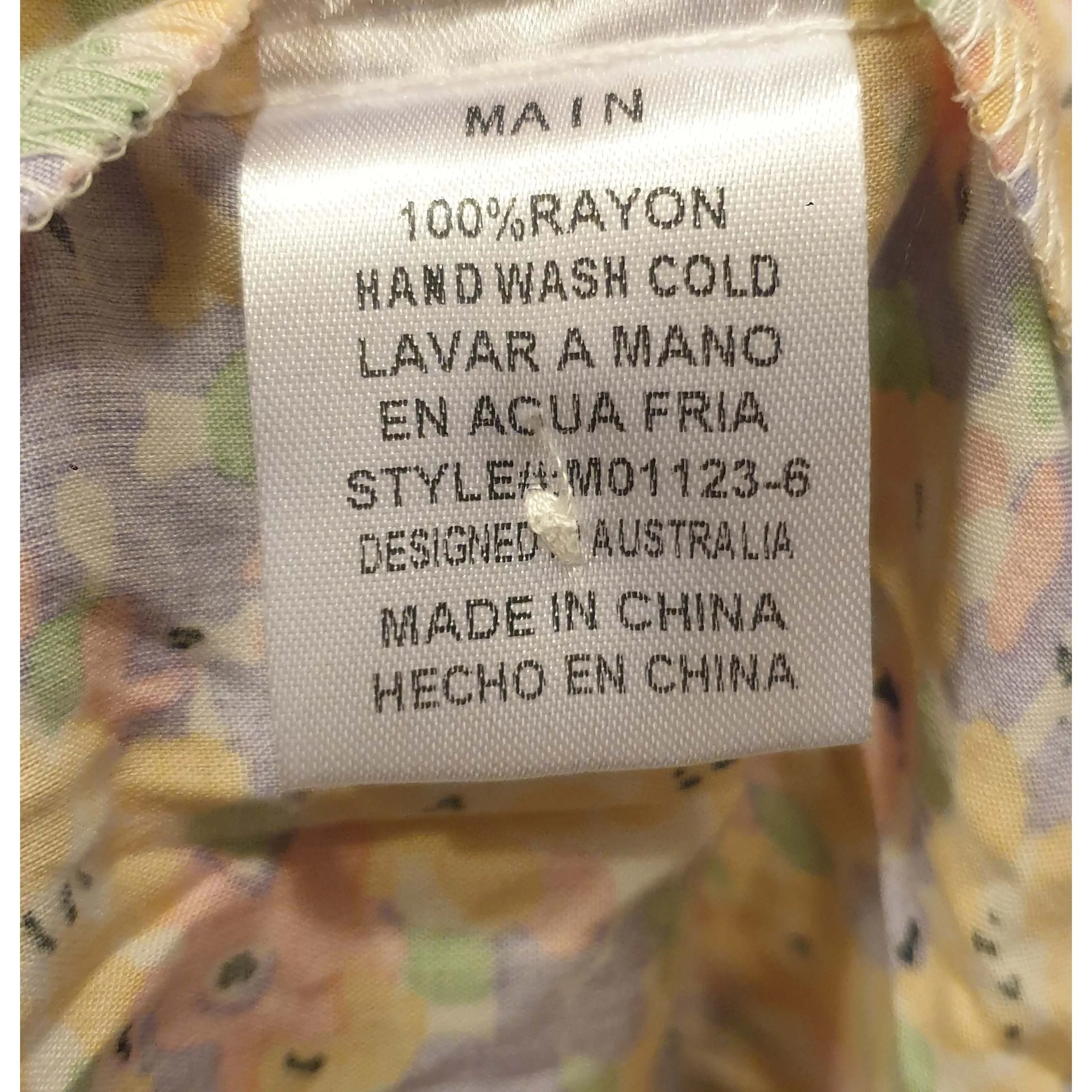One Two Melbourne pre-owned babydoll style floral pastel print dress size ML (best fits size 14)