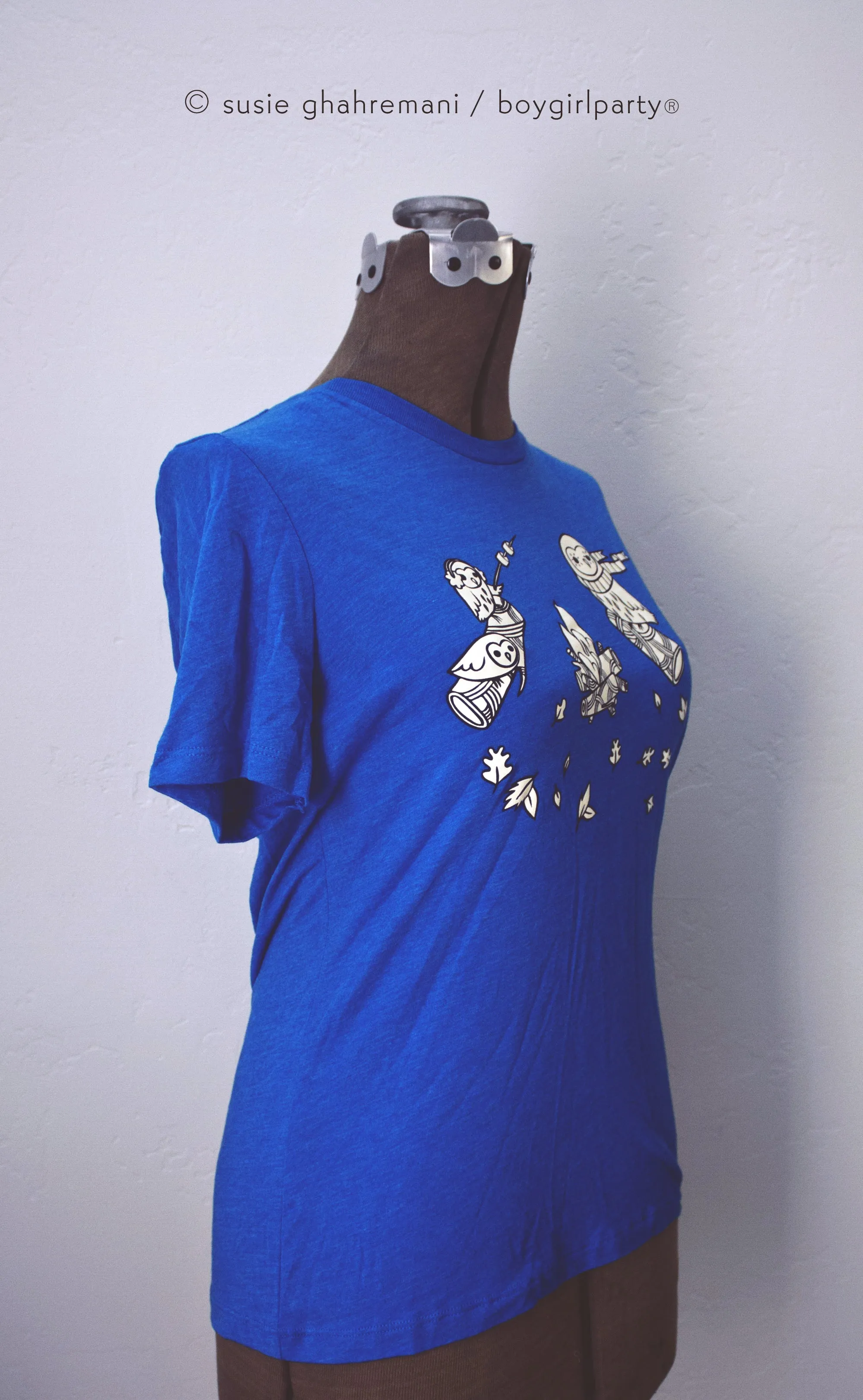 Owl Campfire Graphic Tee for Women / Girls -- Relaxed Fit