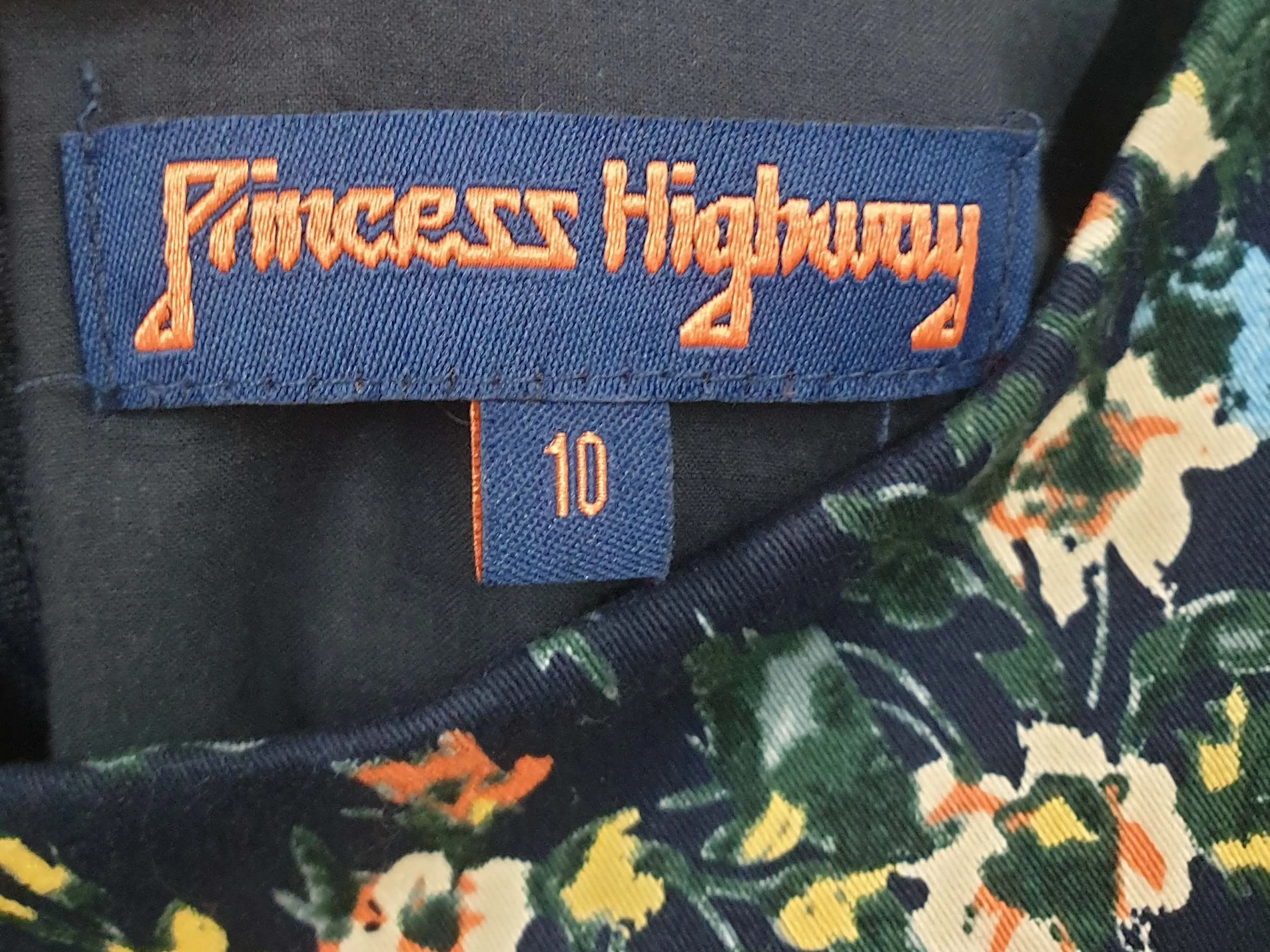 Princess Highway floral sleeveless dress size 10