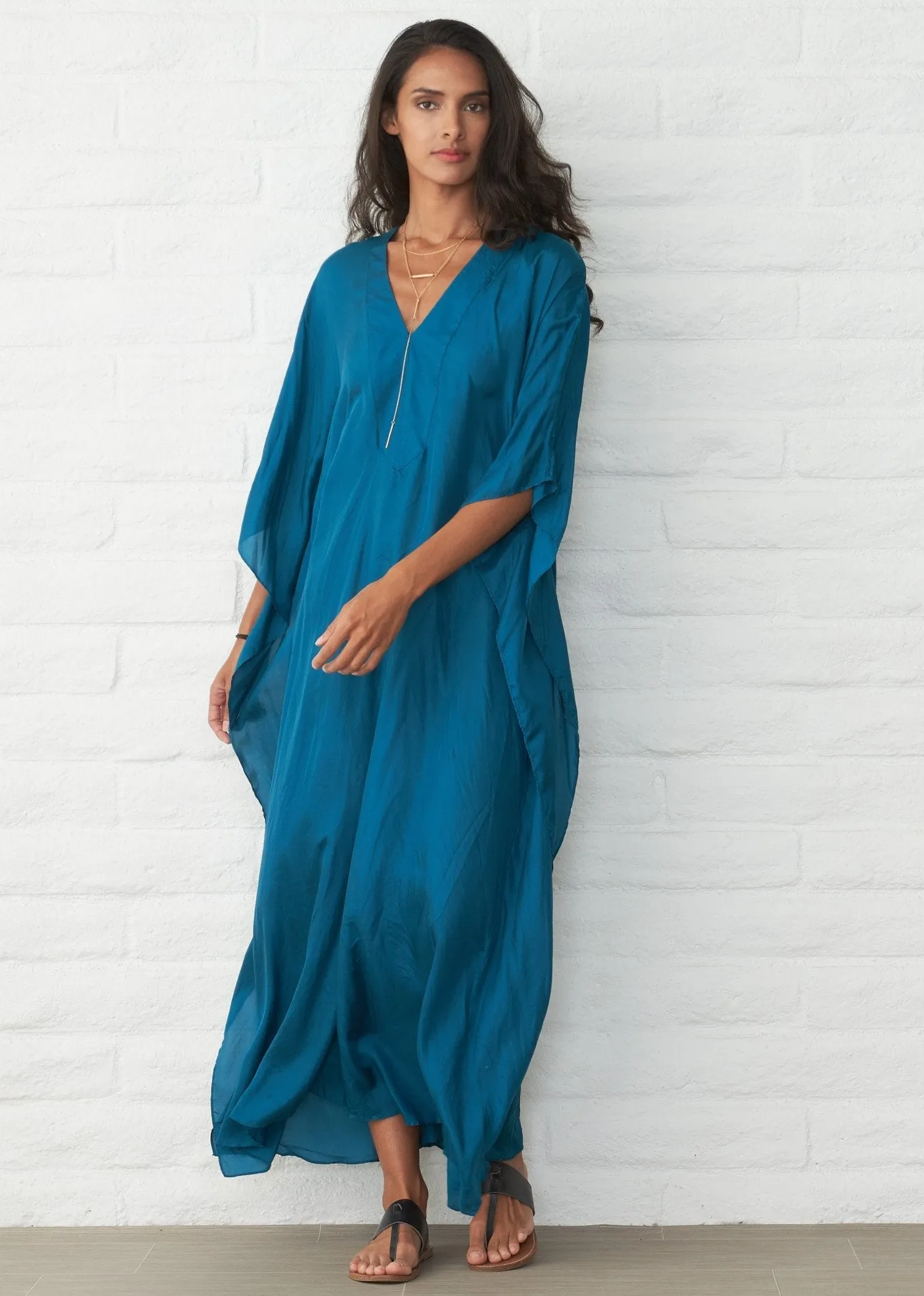 re:hOMe - Teal Silk Placket V-Neck Long Caftan