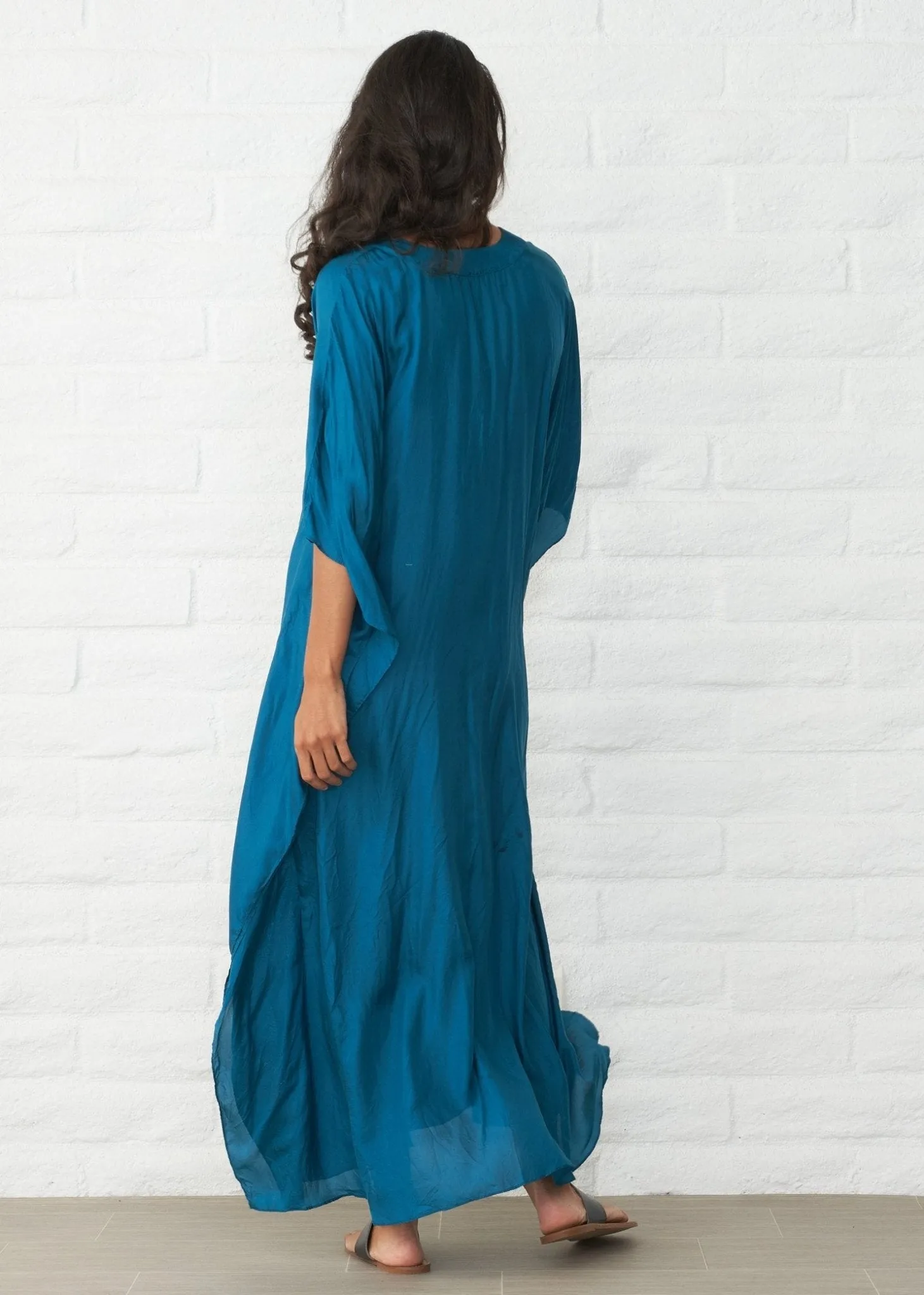 re:hOMe - Teal Silk Placket V-Neck Long Caftan