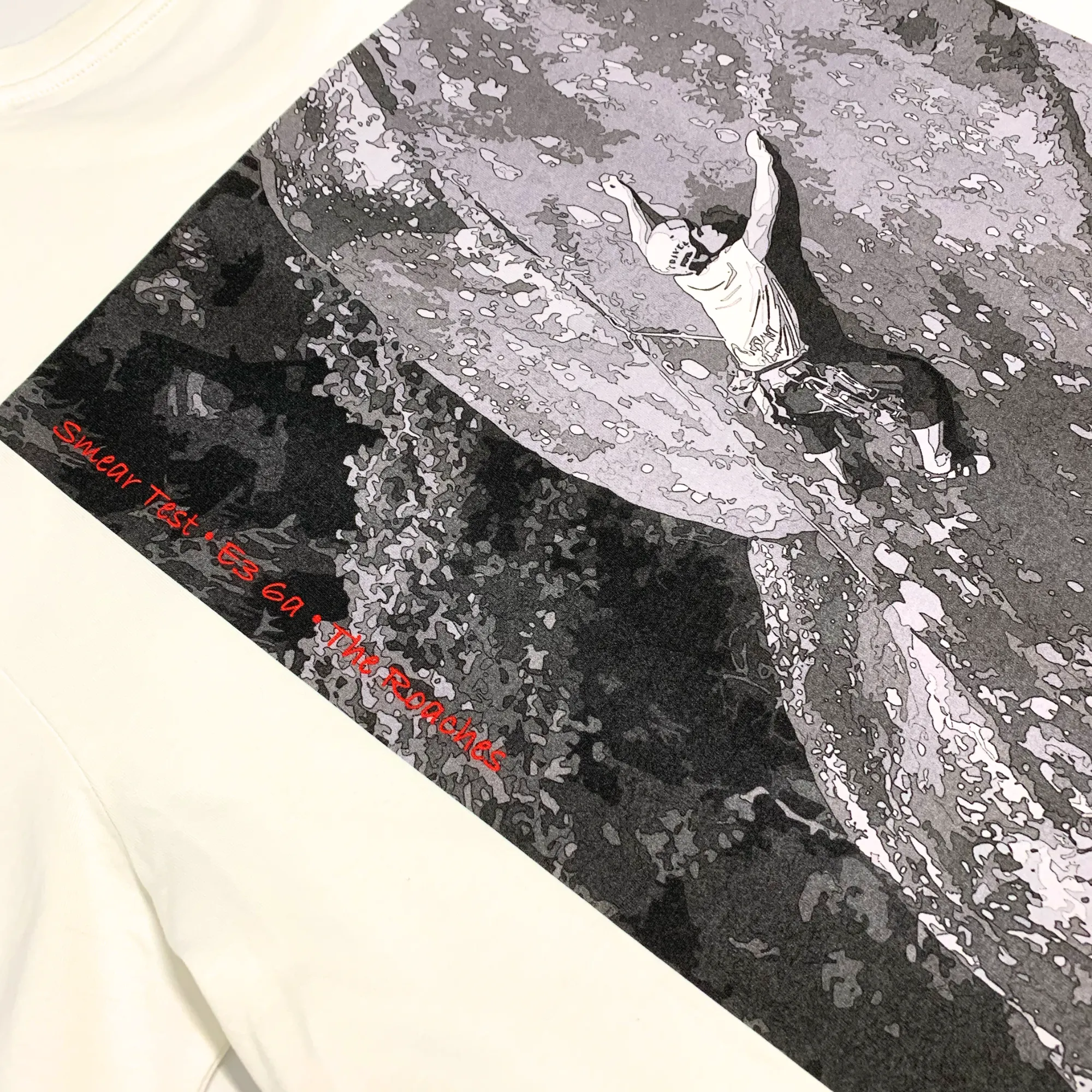 Rock Run The Roaches Graphic Organic Cotton T-Shirt - Unisex