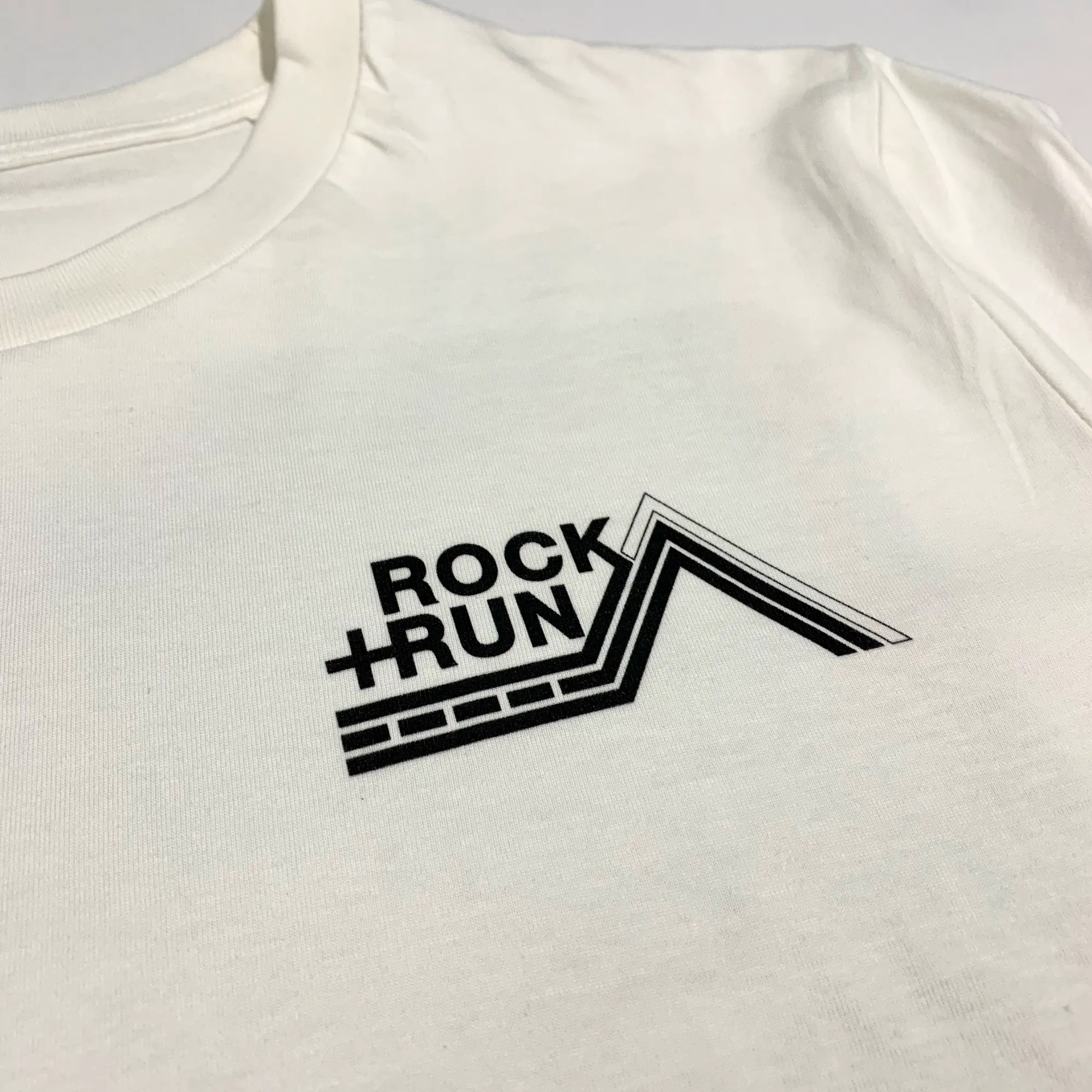 Rock Run The Roaches Graphic Organic Cotton T-Shirt - Unisex