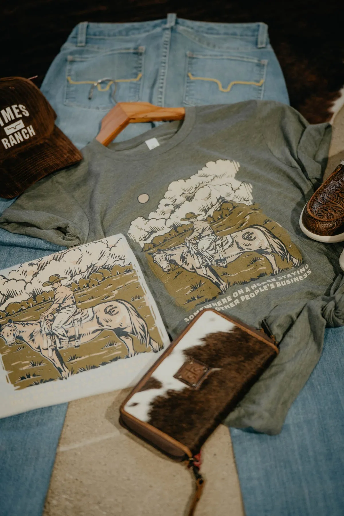 'Somewhere on a Horse' Graphic T (1 XS Green & L-XXL Grey )