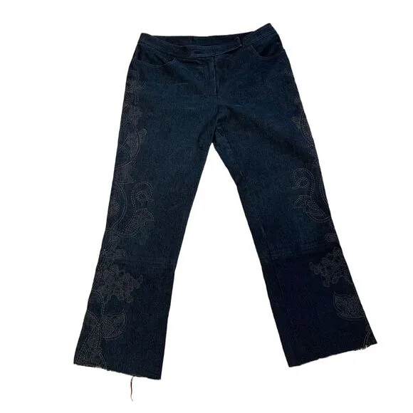 St. John Couture Jeans Sz 12 Wide Leg Raw Hem Embroidered Preppy Cropped Casual