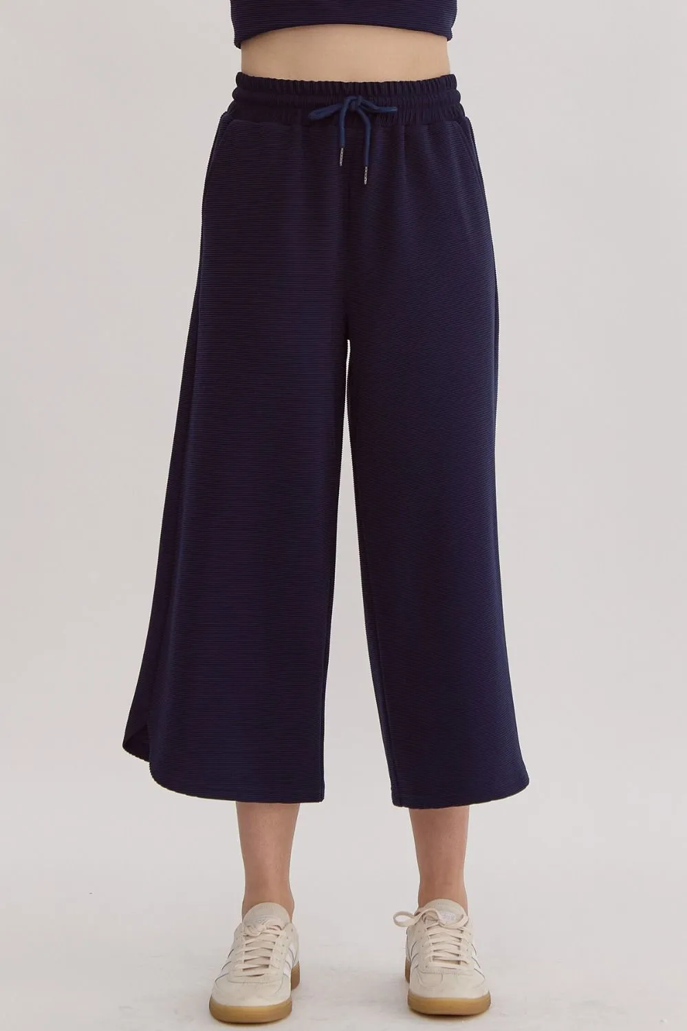 Textured Solid High Waisted Wide Leg Pants