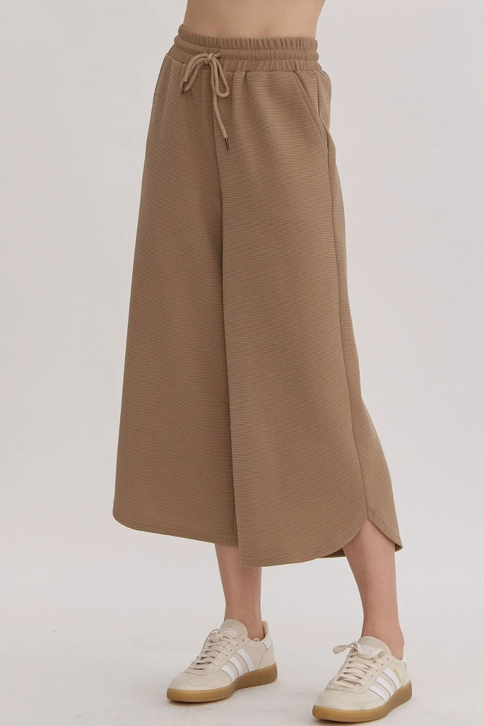 Textured Solid High Waisted Wide Leg Pants