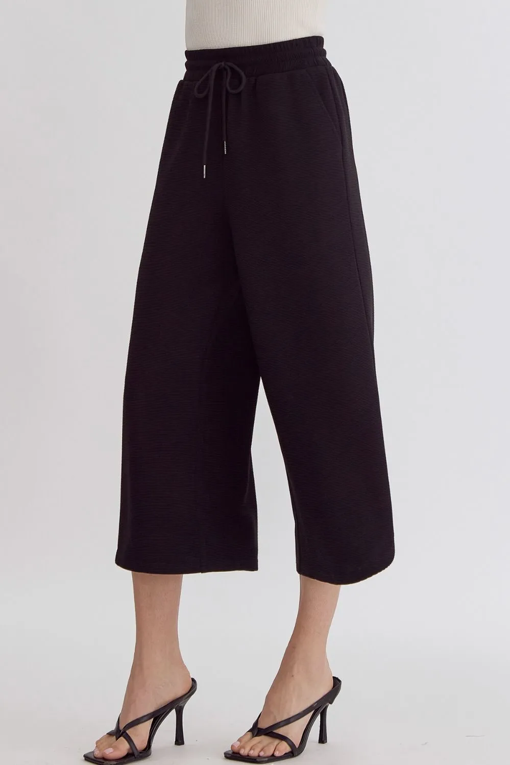 Textured Solid High Waisted Wide Leg Pants