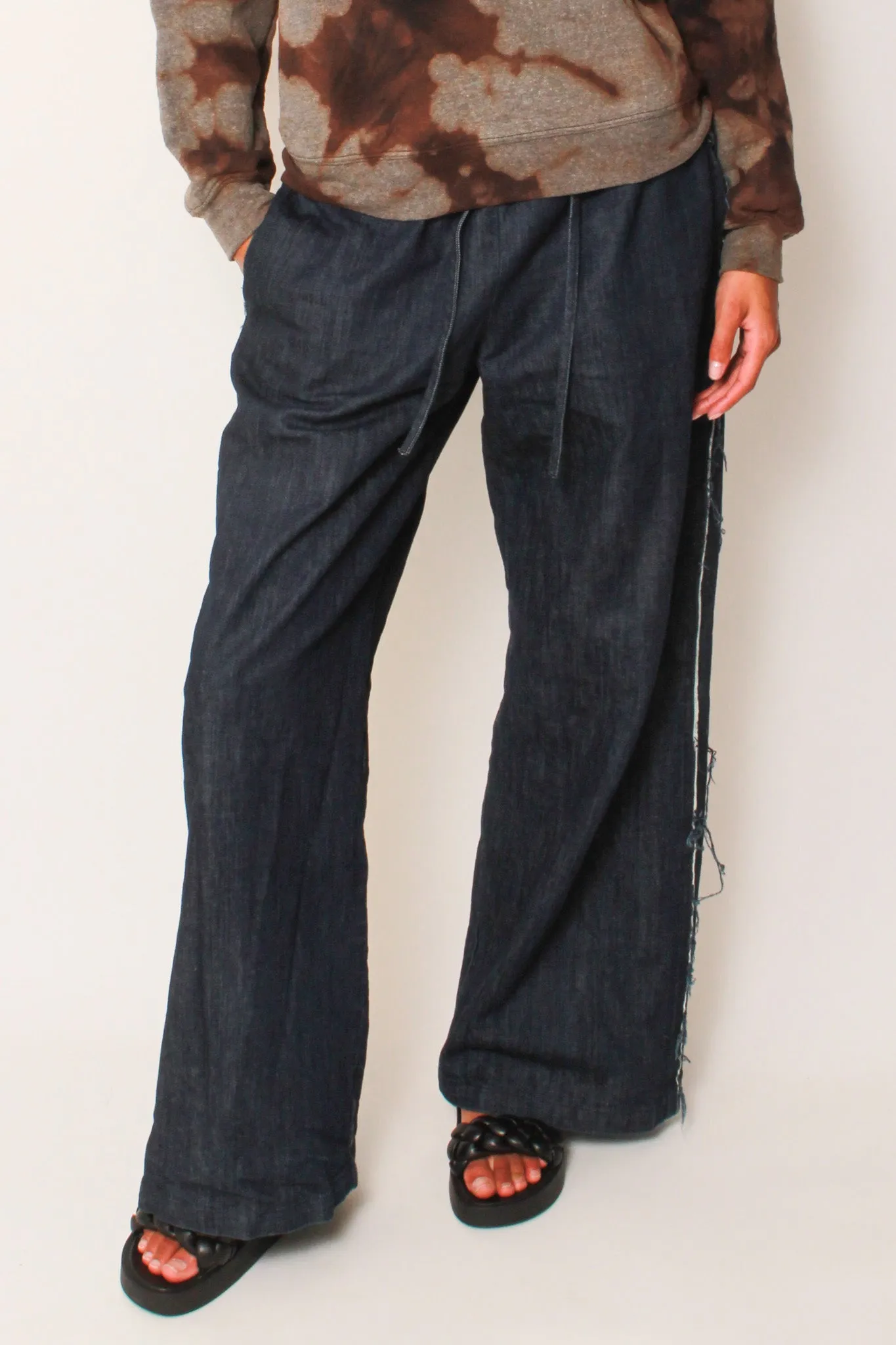 Wide Leg Jean