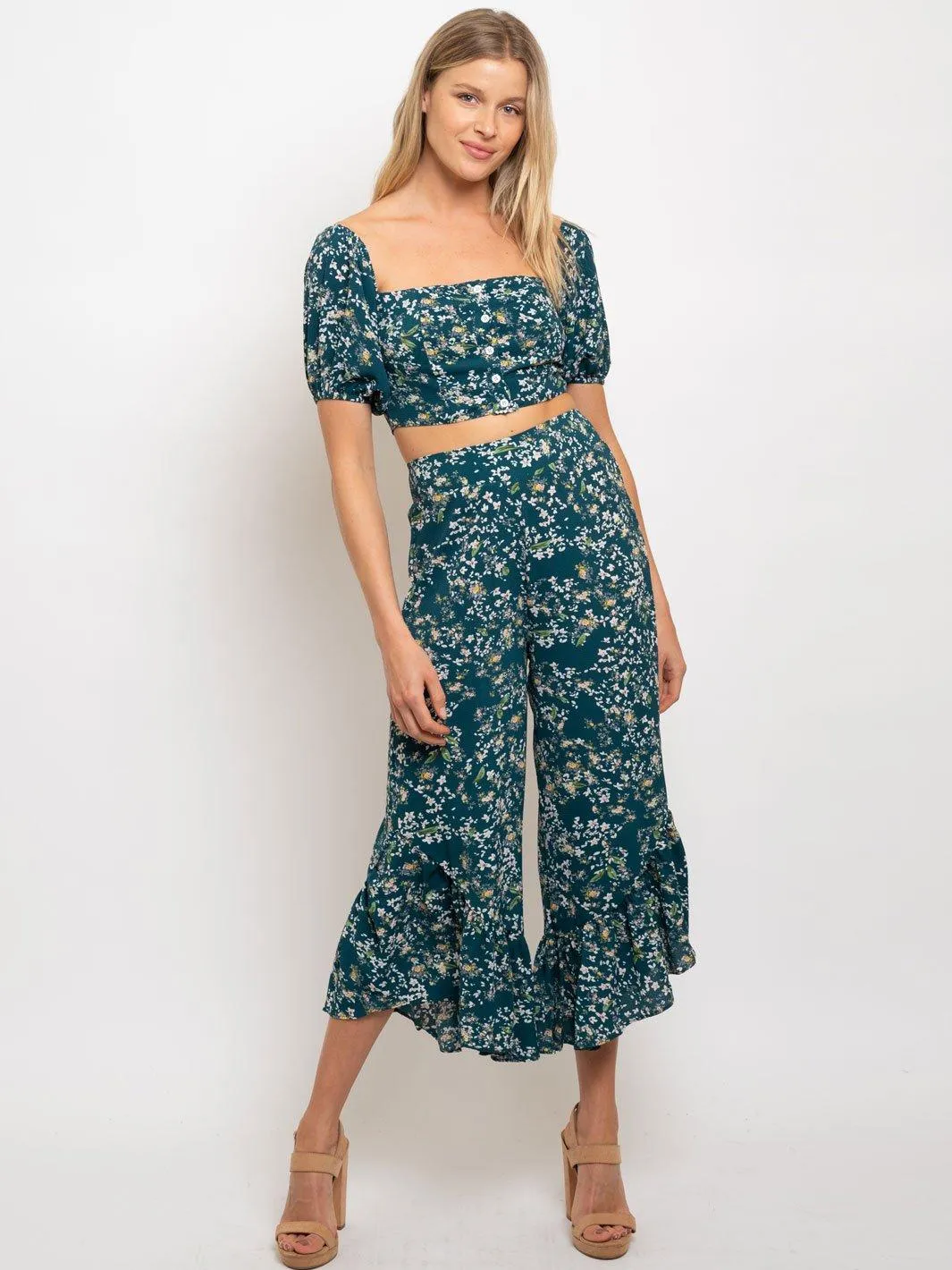 WOMEN'S 2 PC. FLORAL SET
